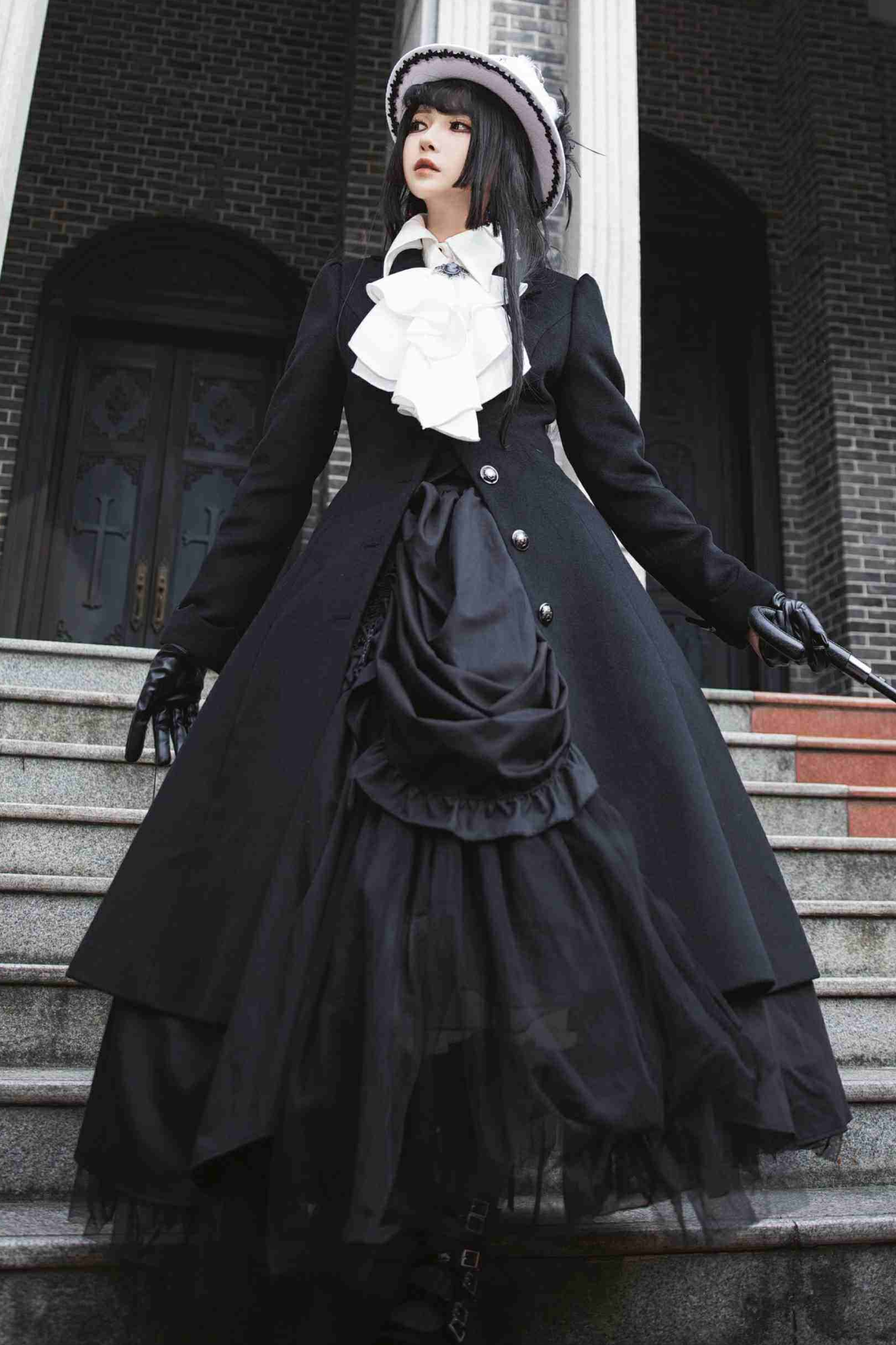 Gothic Wool Coat Suit - Image 19