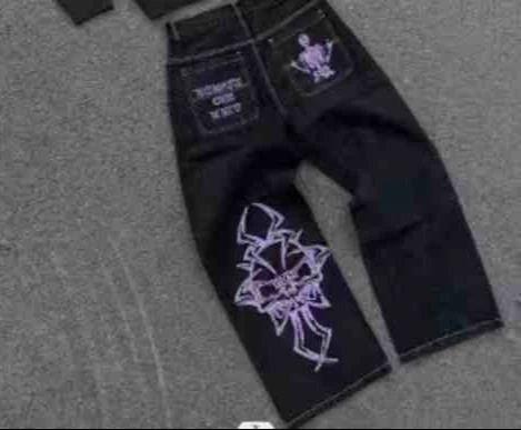 Grunge Embroidered Skull Straight Jeans - Image 4