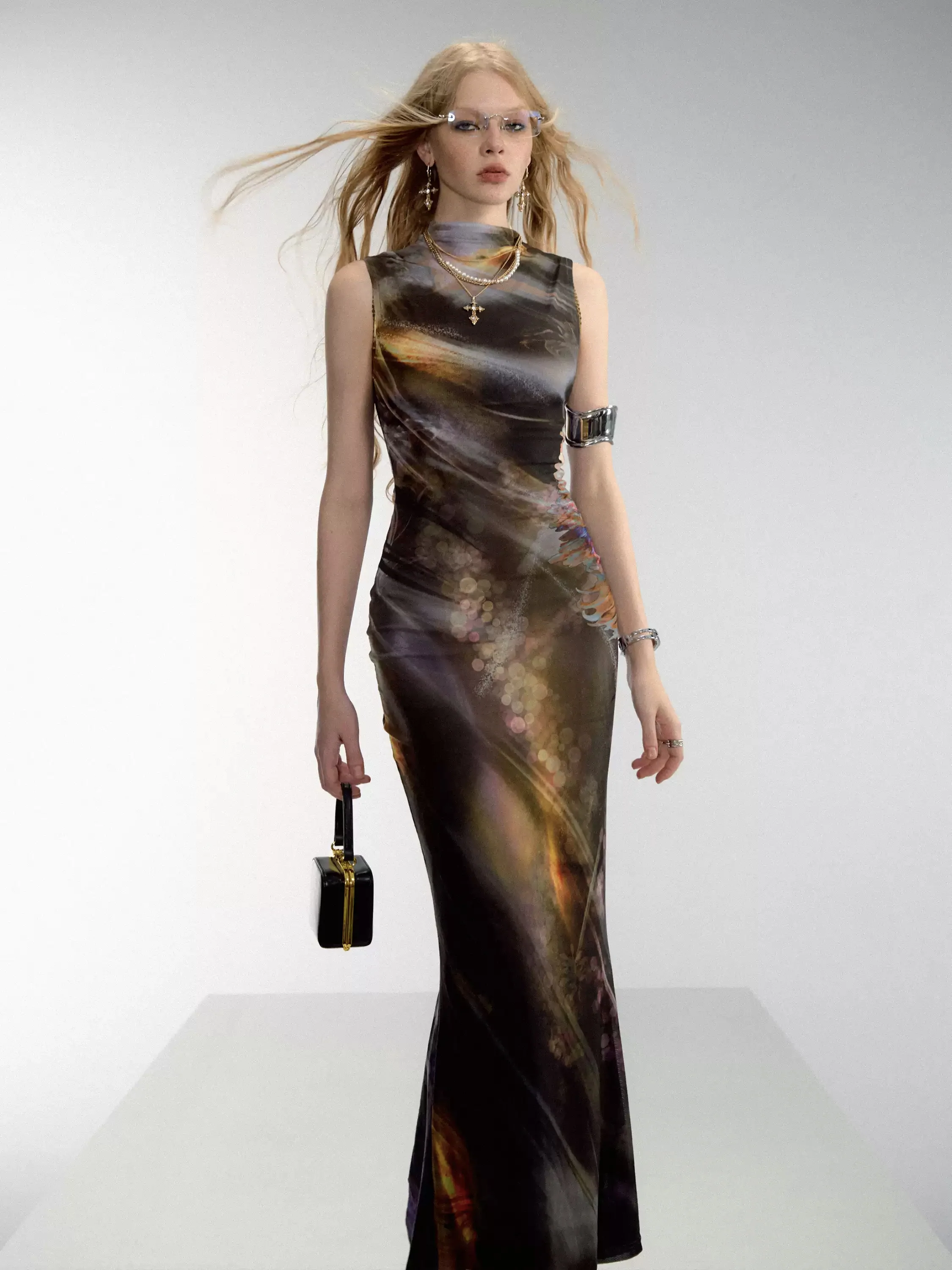 Halo Print Mesh Cheongsam Dress - Image 5