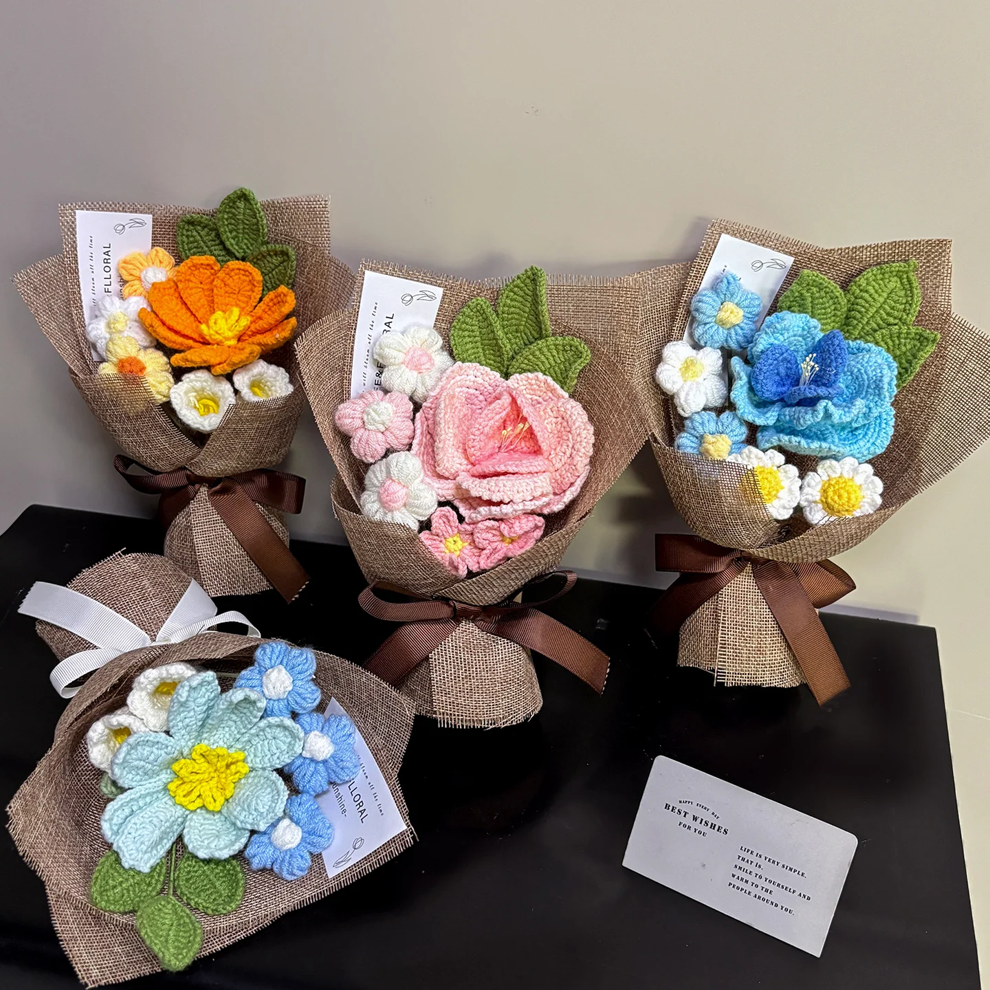 Hand-knitted small flowers bouquet - Image 5