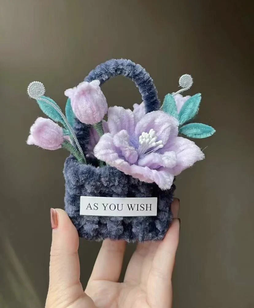 handmade Twisting stick mini flower basket bouquet