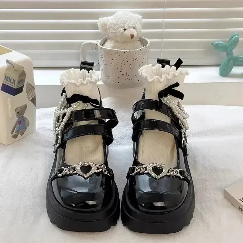 Heart Accessory Chunky Platform Mary Jane Shoes - Image 5