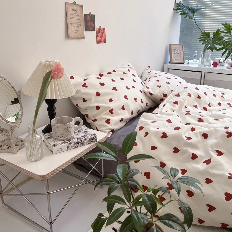 Heart Aesthetic Bedding Set - Image 5