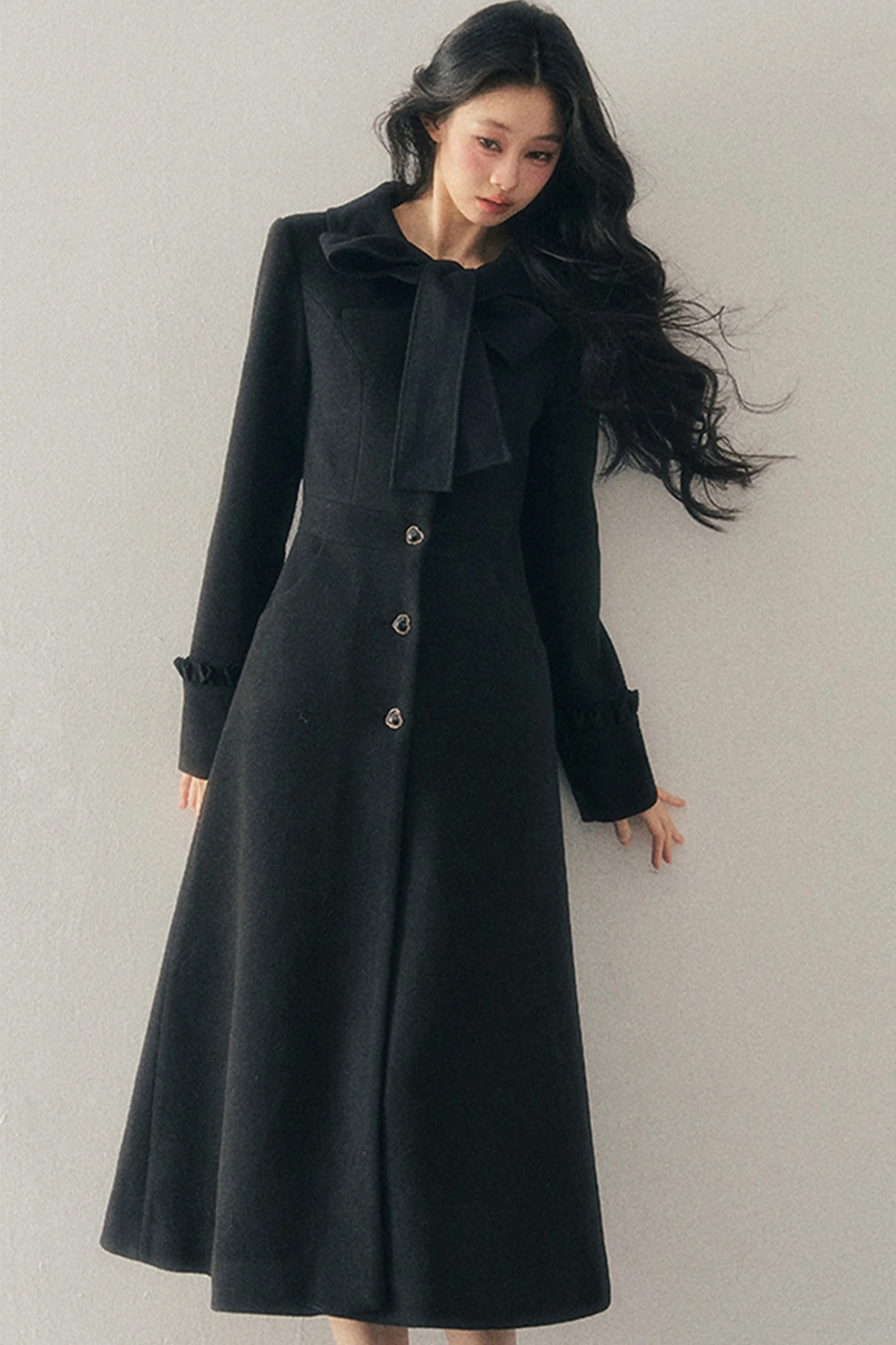 Hepburn Chic Long Coat - Image 5