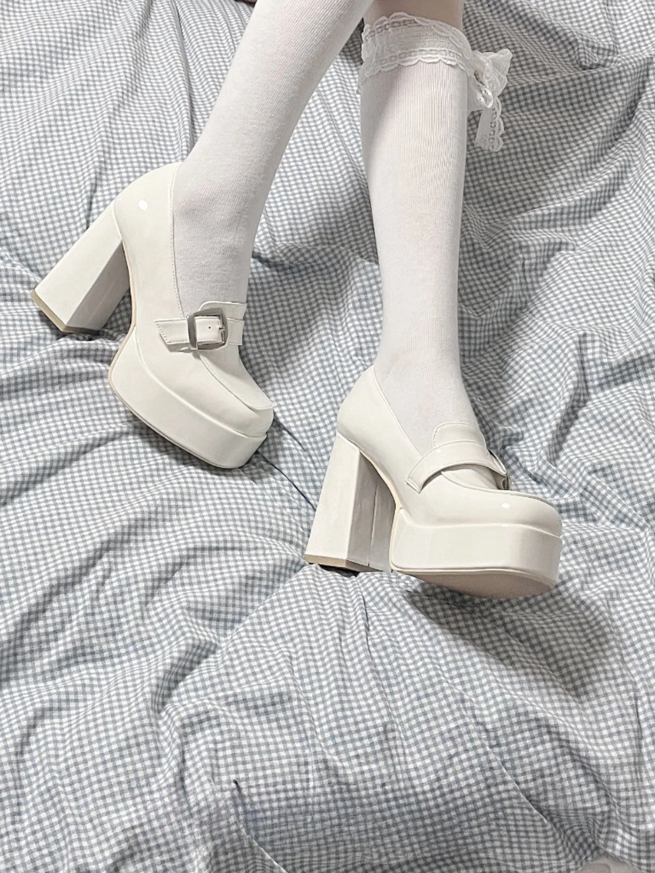 High School Memories High Heels - Image 13