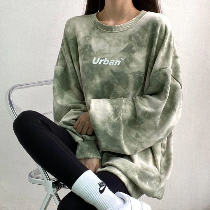 Indie Urban Print Longline Sweatshirt - Image 5