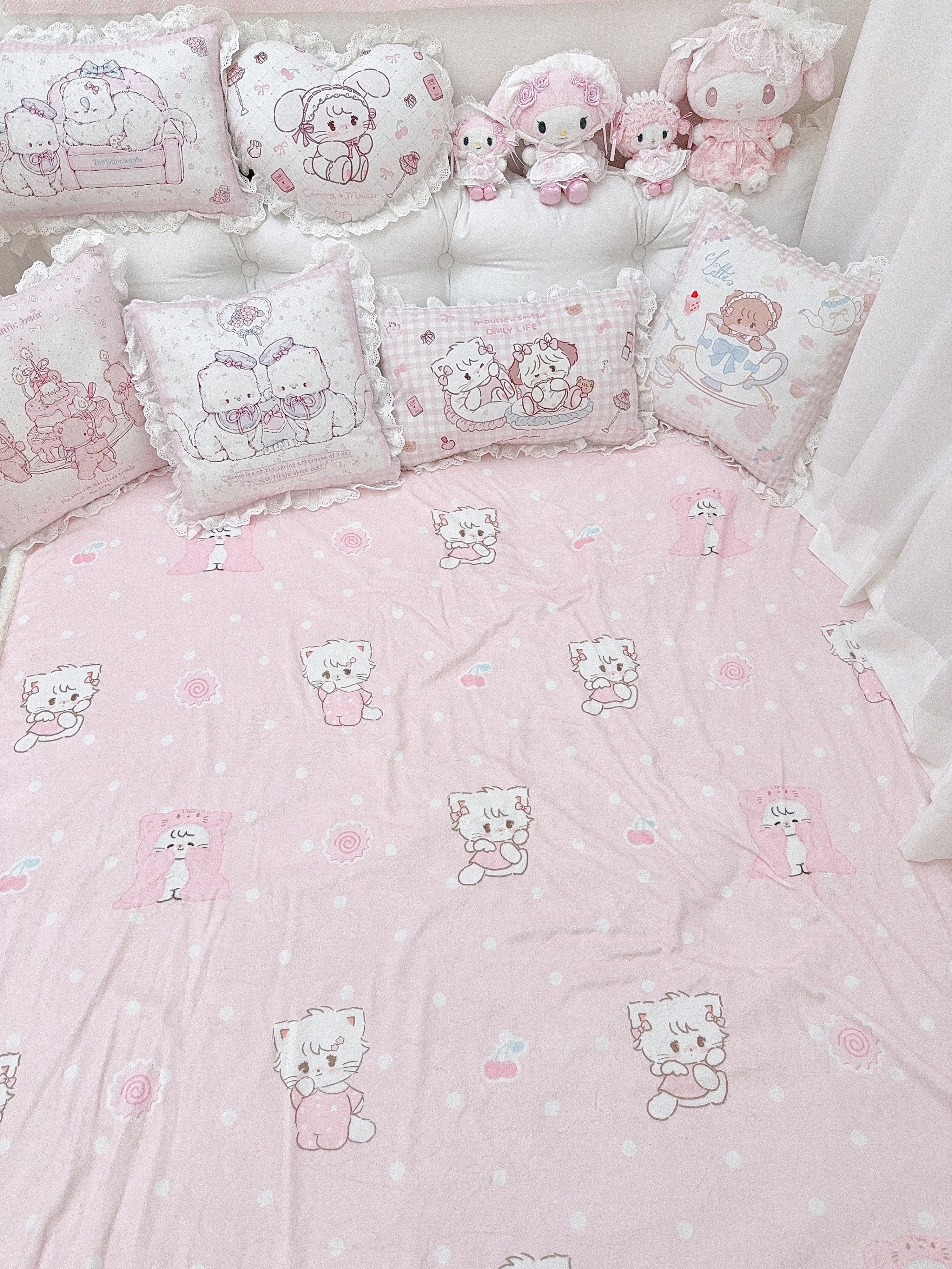 kawaii pink blanket - Image 4
