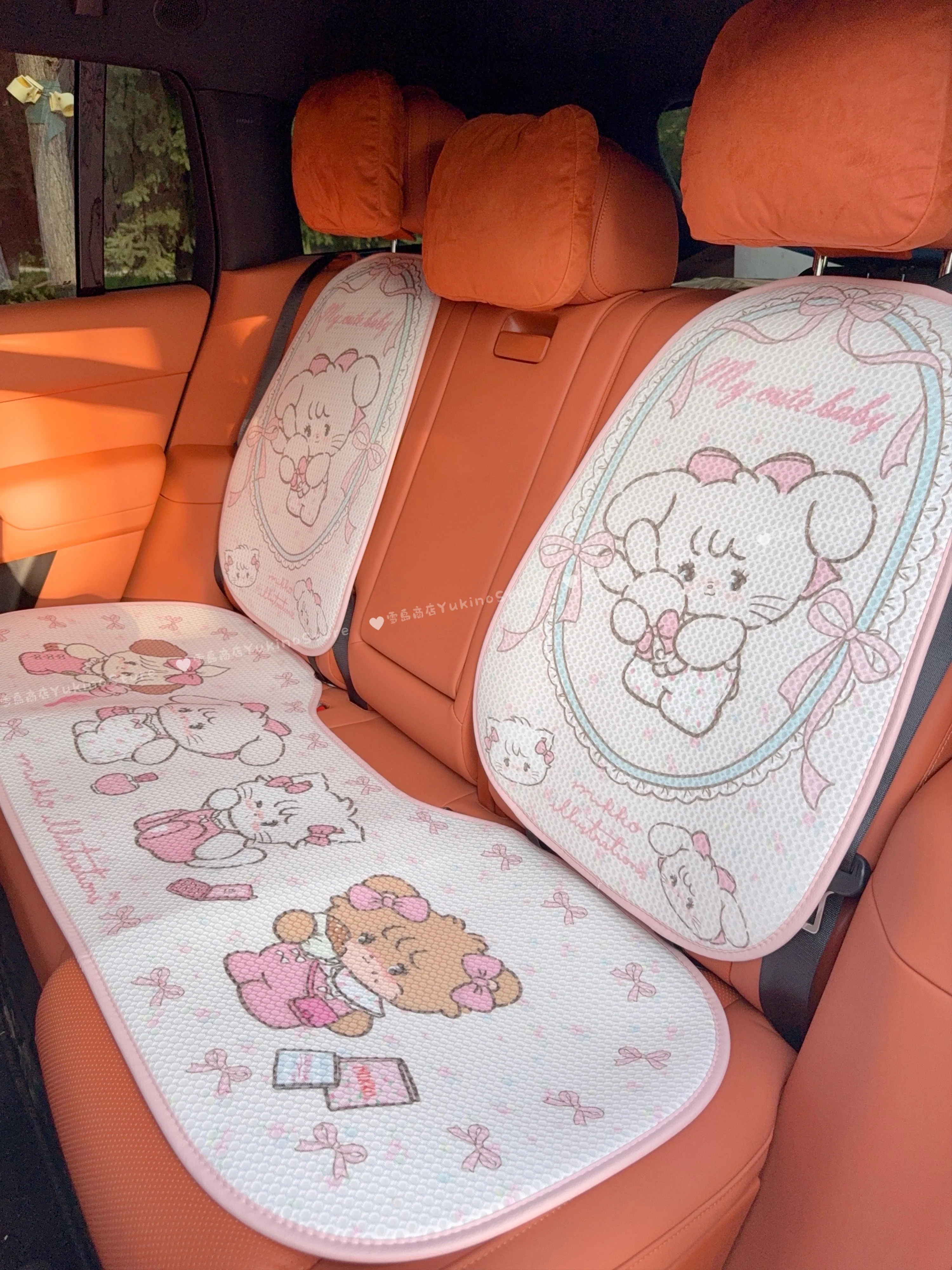kawaii pink car interior car seat cushion - Image 3
