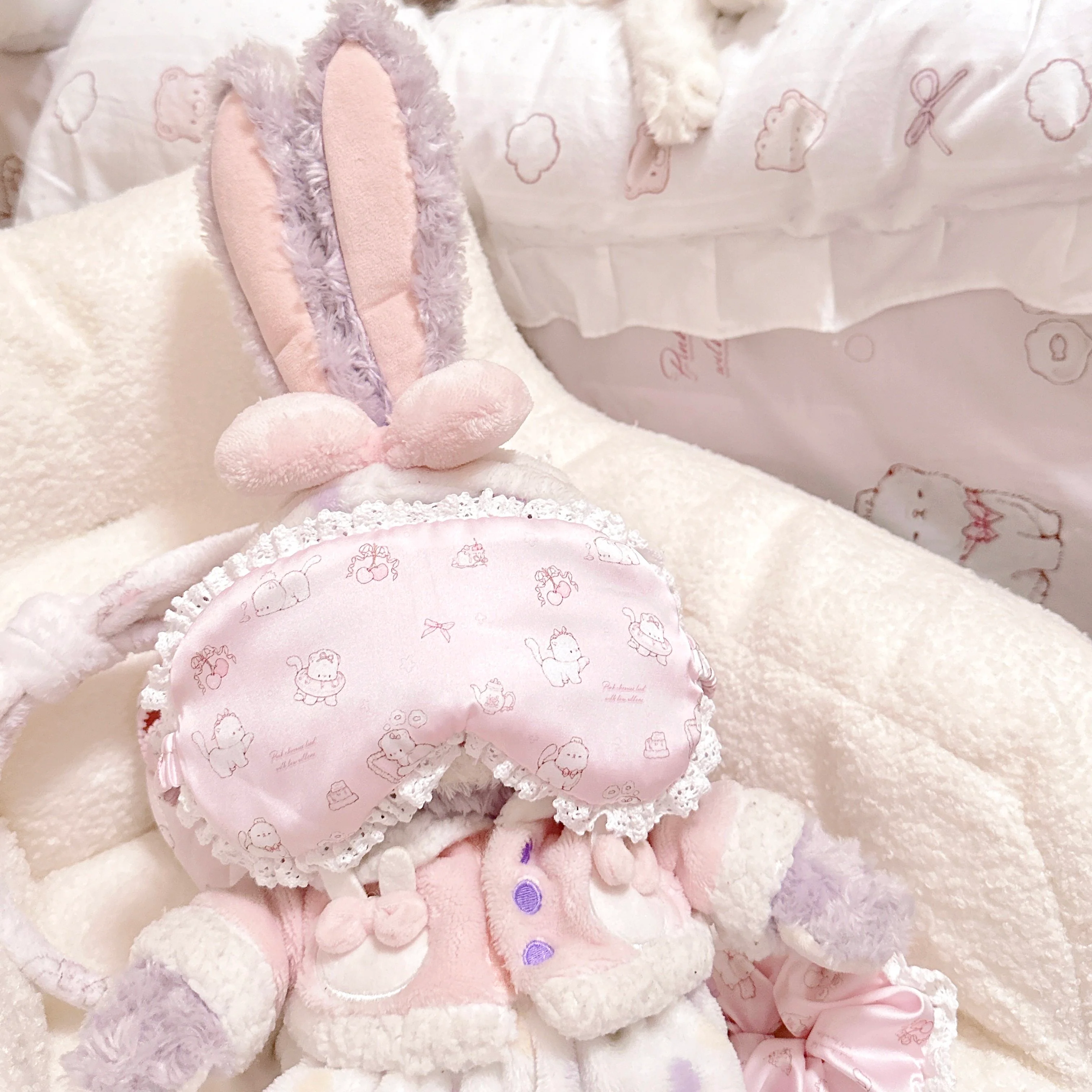kawaii pink lace edge eye mask + hair tie - Image 2