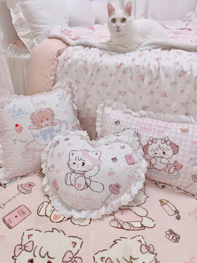 kawaii pink pillow - Image 4
