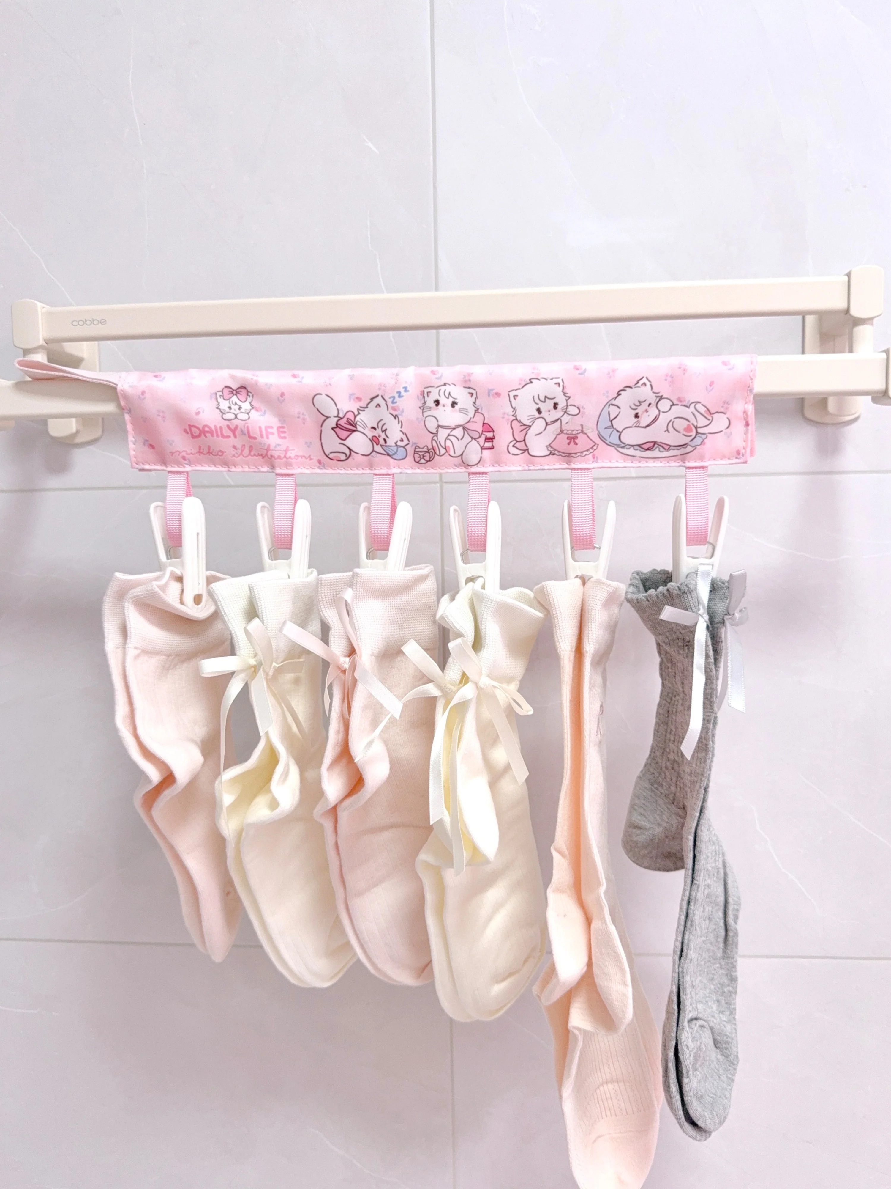 kawaii pink underwear drying rack - Image 5