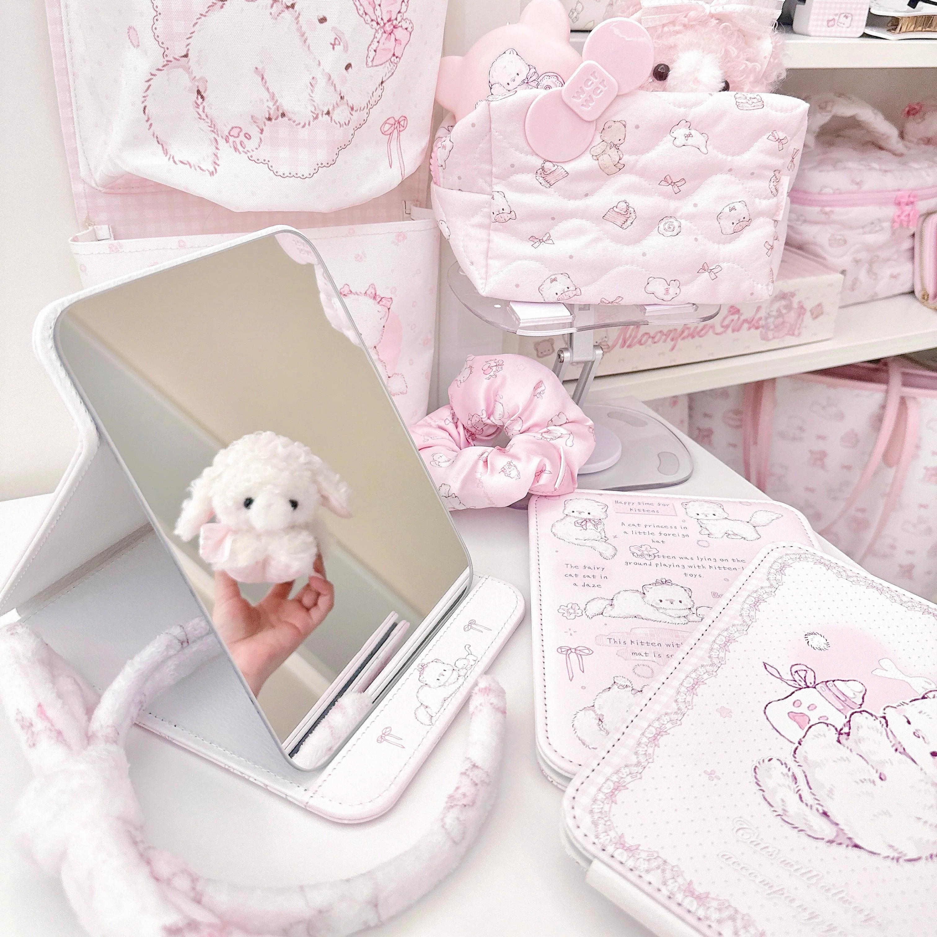 kawaii portable folding makeup mirror - Image 2