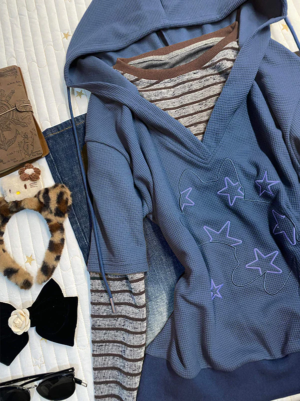 khaki hooded printed sweatshirt - Image 5