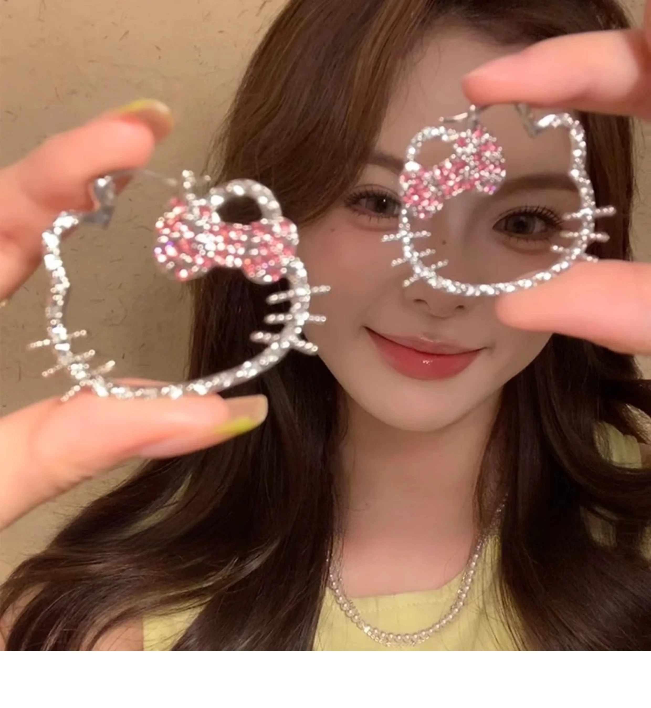 kitty diamond kawaii earrings