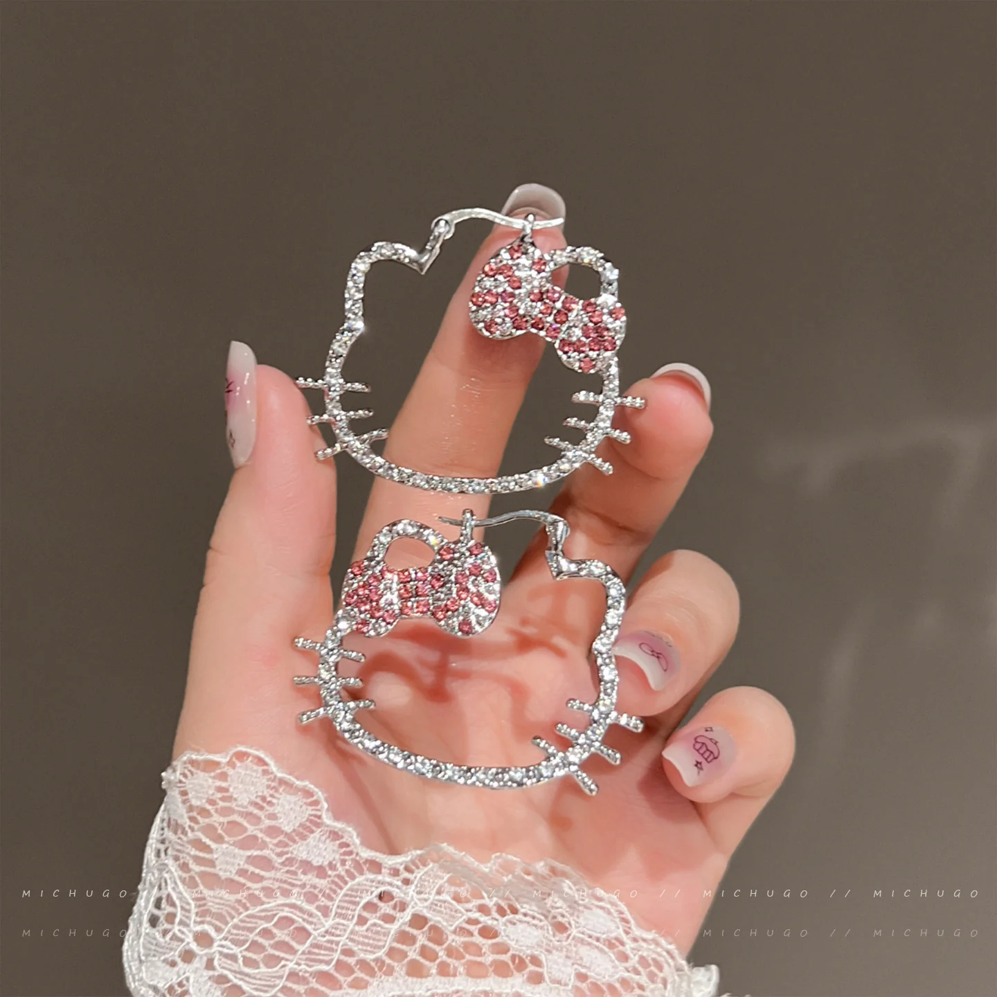kitty diamond kawaii earrings - Image 3