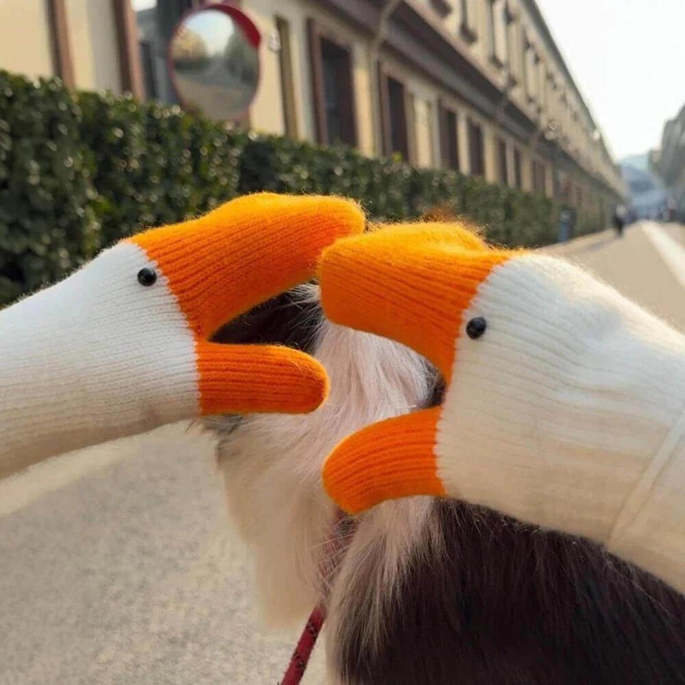 Knit Goose Winter Gloves - Image 4