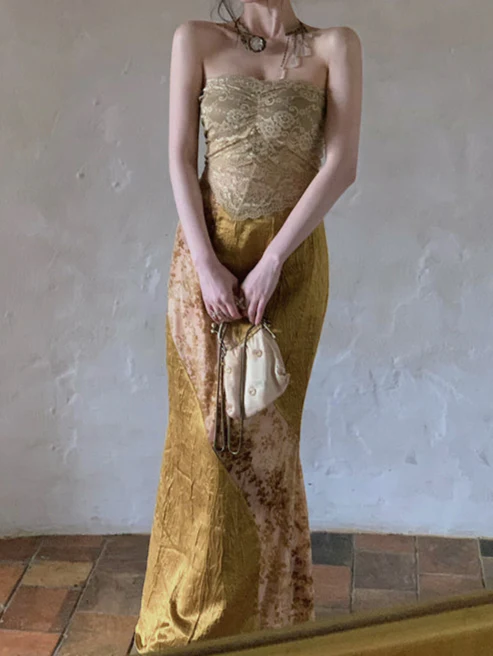 Lace Knitted Stretch Irregular Tube Top + Gold Spliced Skirt Set - Image 3
