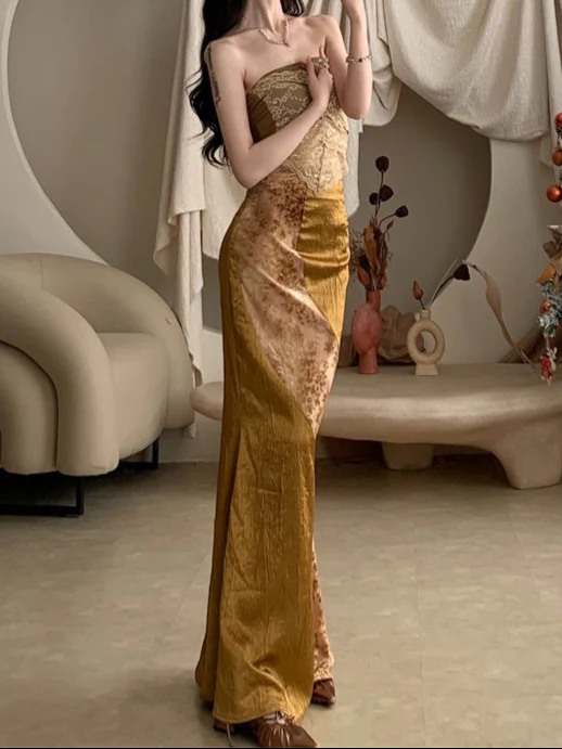 Lace Knitted Stretch Irregular Tube Top + Gold Spliced Skirt Set - Image 4