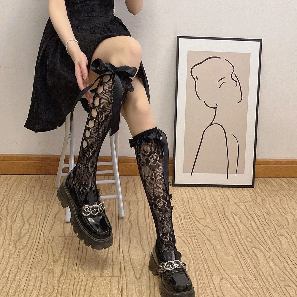Lace Ribbon & Rosebud Stockings - Image 33