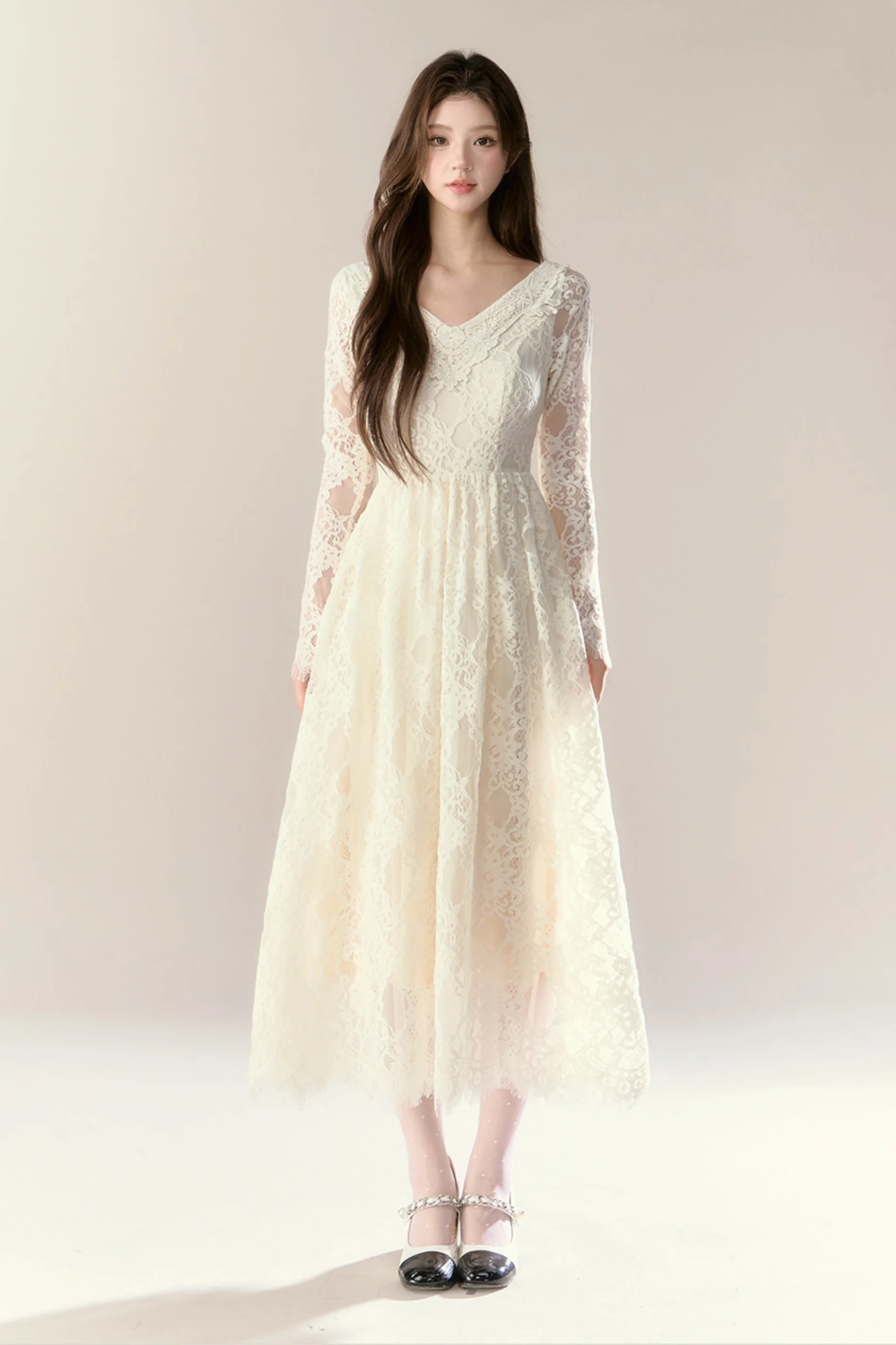 Lace Story Elegant Dress - Image 7