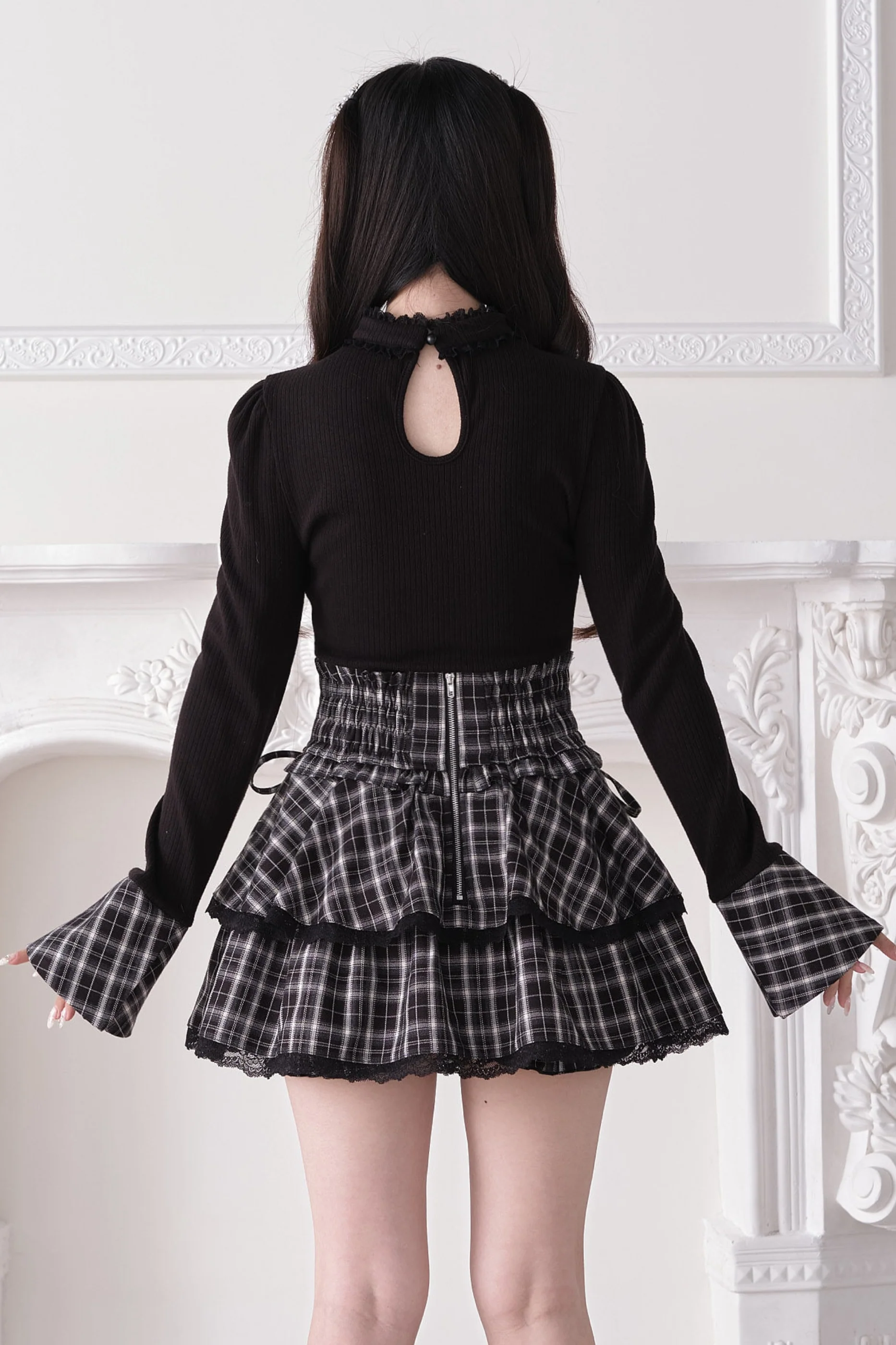 Large Bow Choker Knit Top - Image 13