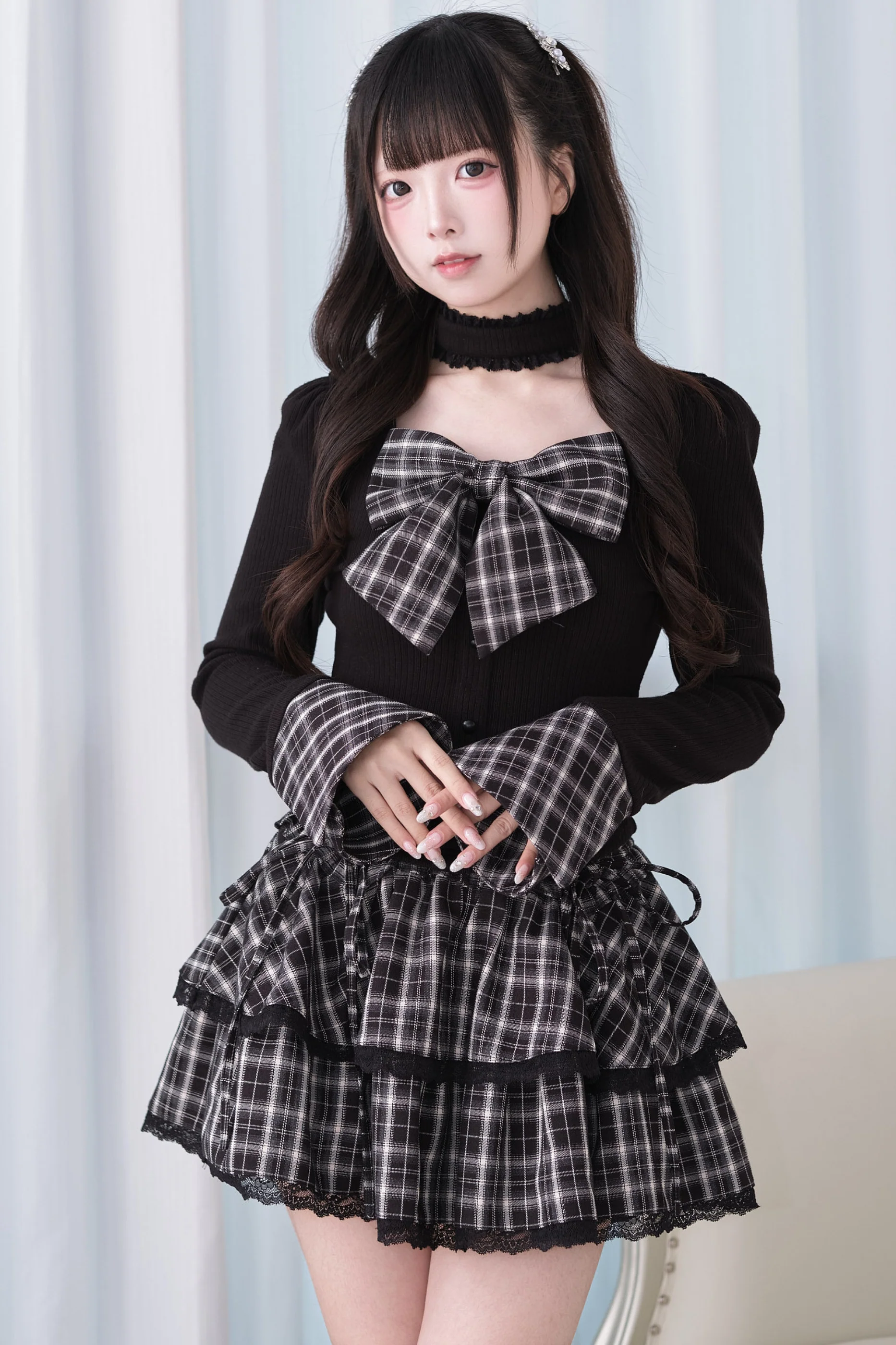 Large Bow Choker Knit Top - Image 9