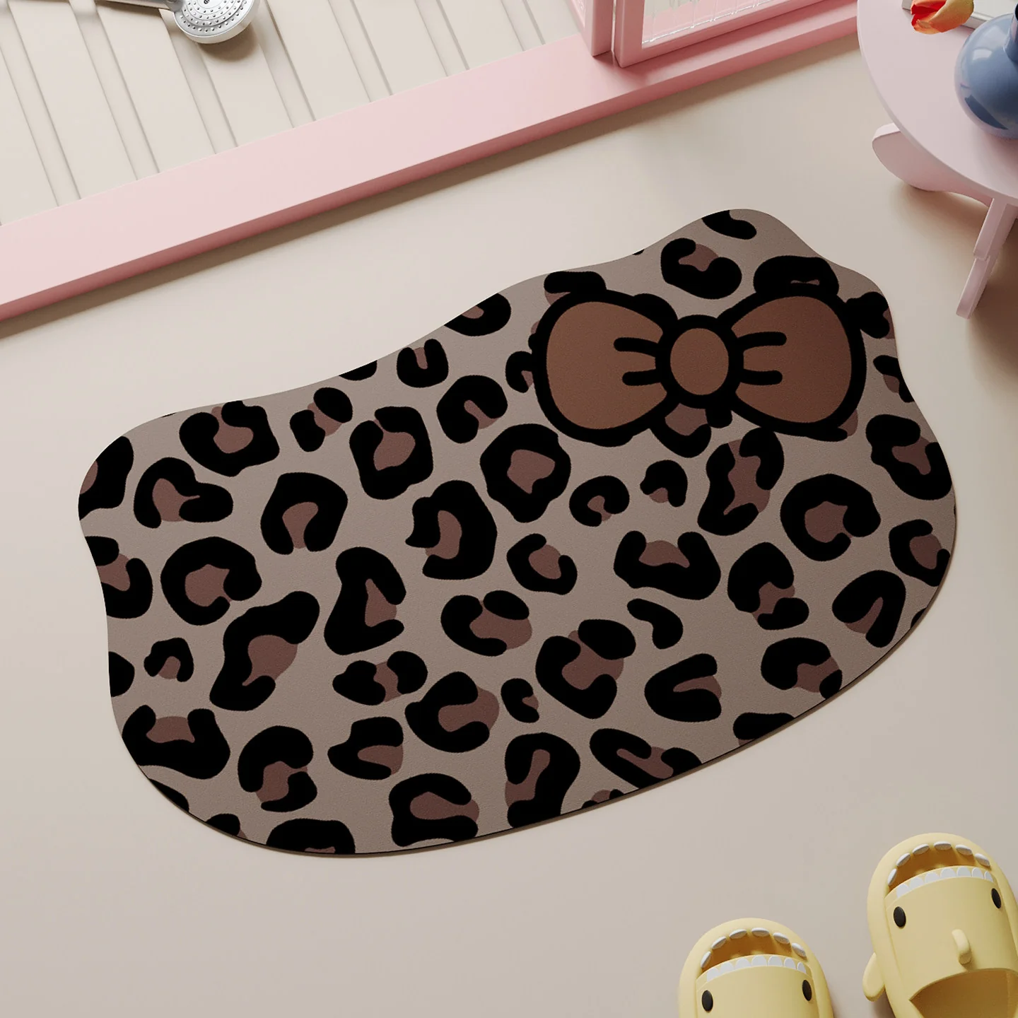 leopard print kitty floor mat - Image 3