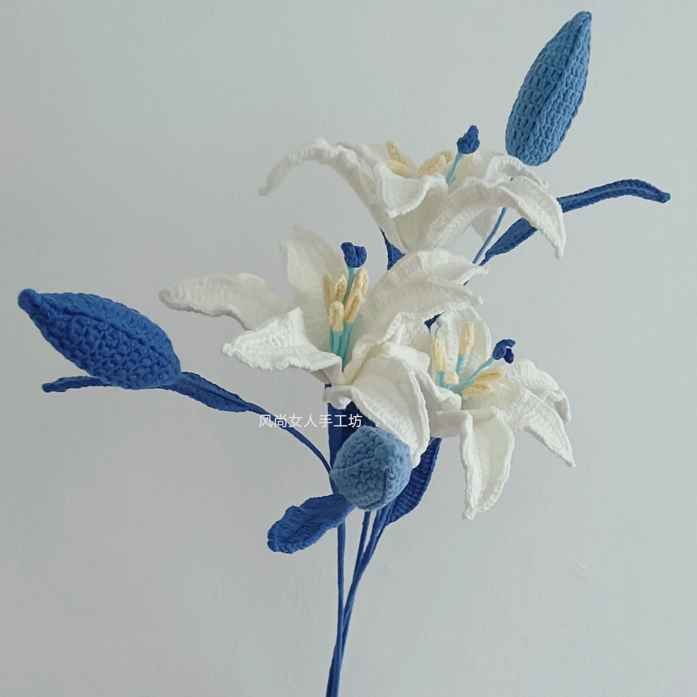 lily wool hand-woven flower - Image 10