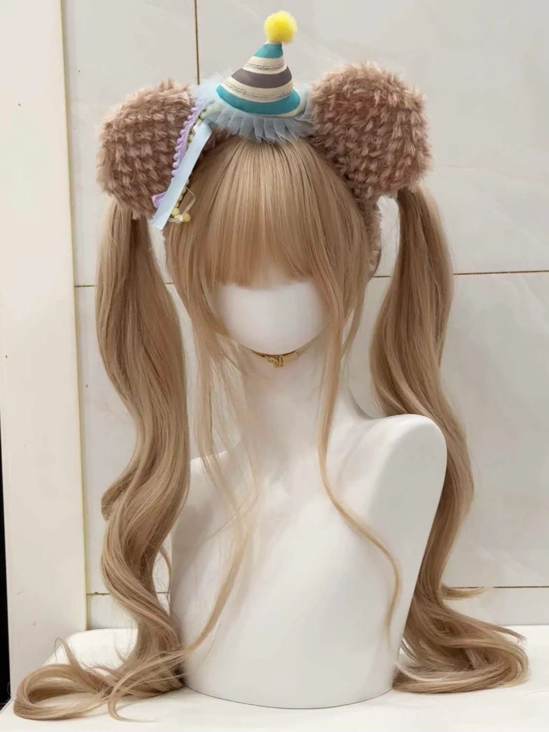 Lolita Long Curly Wig - Image 3
