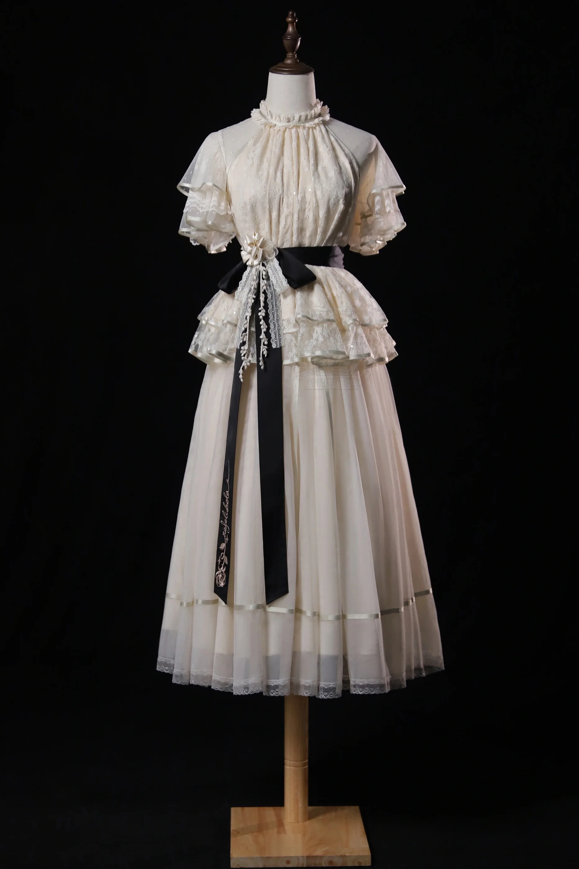 [Pre-order] Retro Elegant Inner + Top + Skirt + Accessories - Image 31