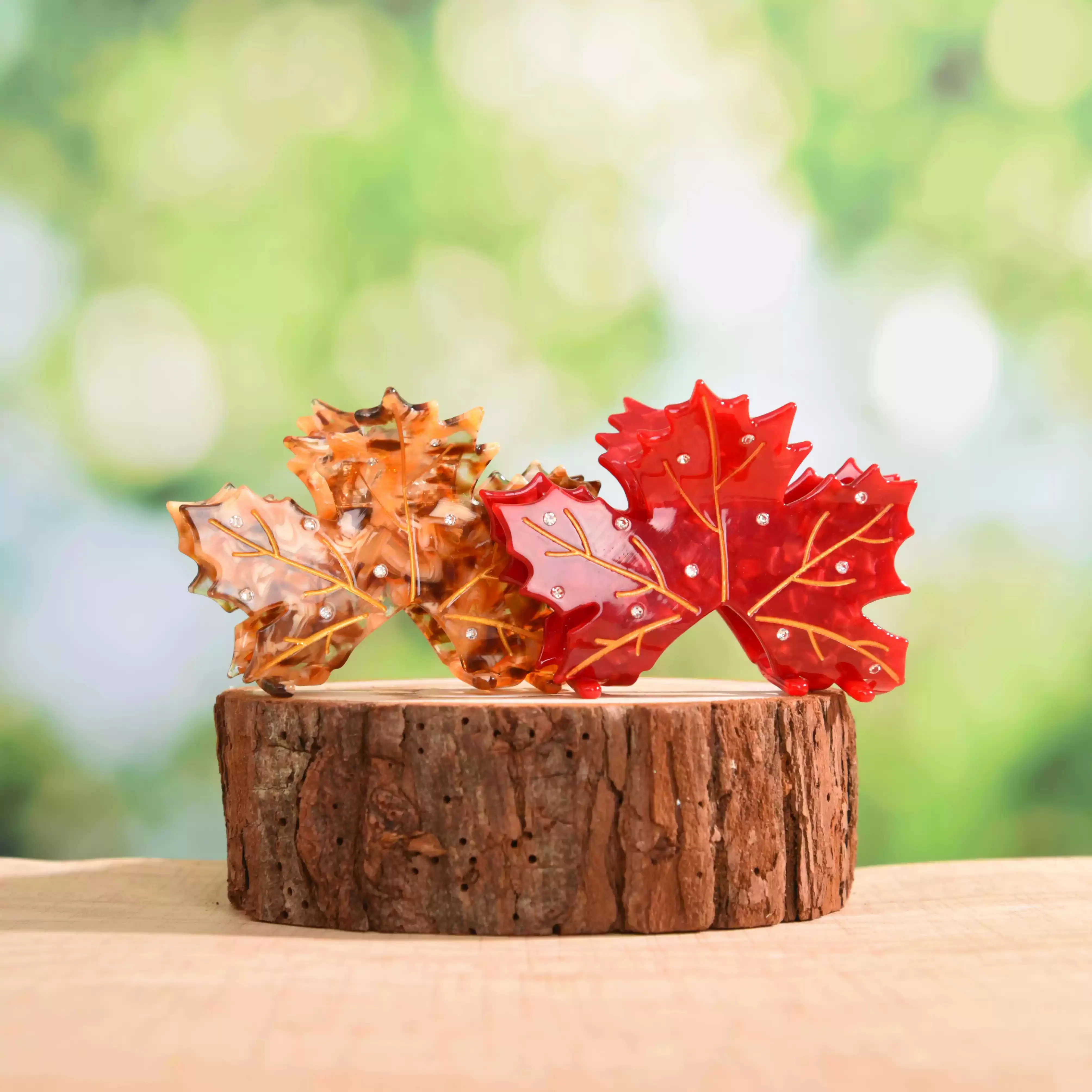 Maple Leaf Acetate Hair Clip - Image 3