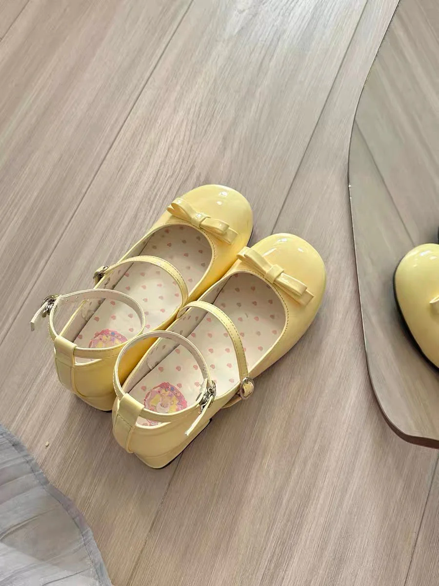 Miss Cream Low Heels - Image 18