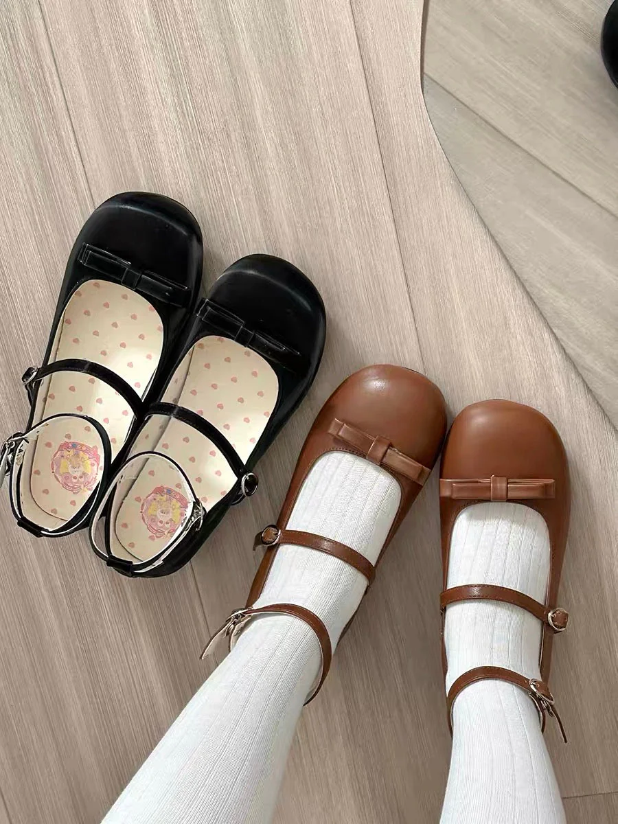 Miss Cream Low Heels - Image 24