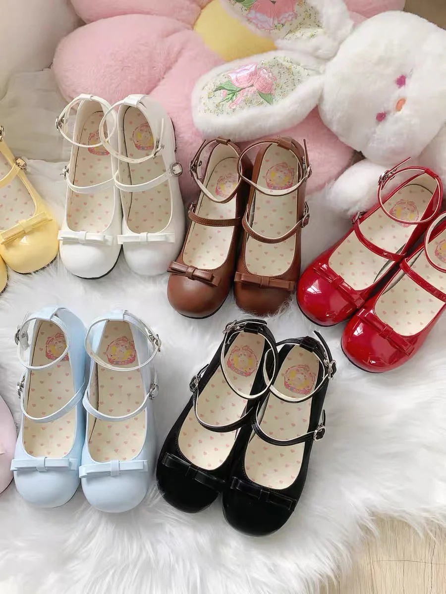 Miss Cream Low Heels - Image 27