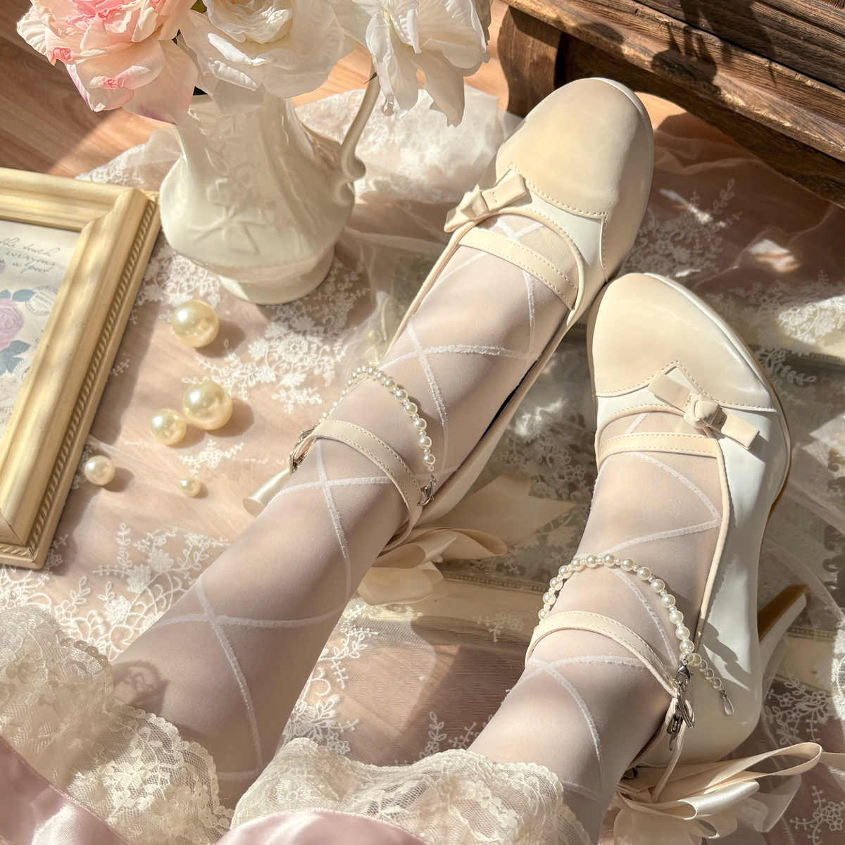 Monet Garden Lolita High Heels - Image 3