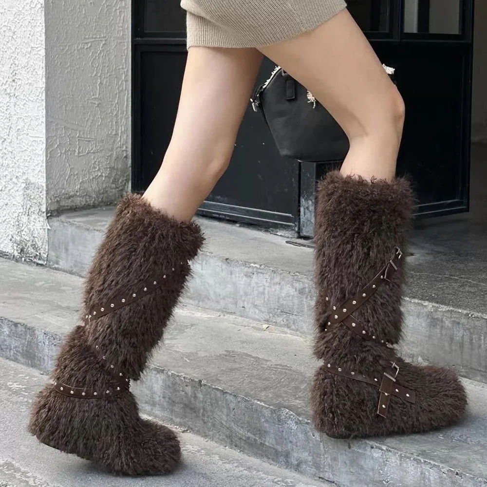 Moon Walk Furry Boots - Image 7
