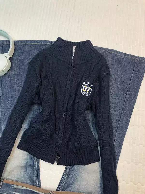 Navy Twist Sweater Jacket - Image 4