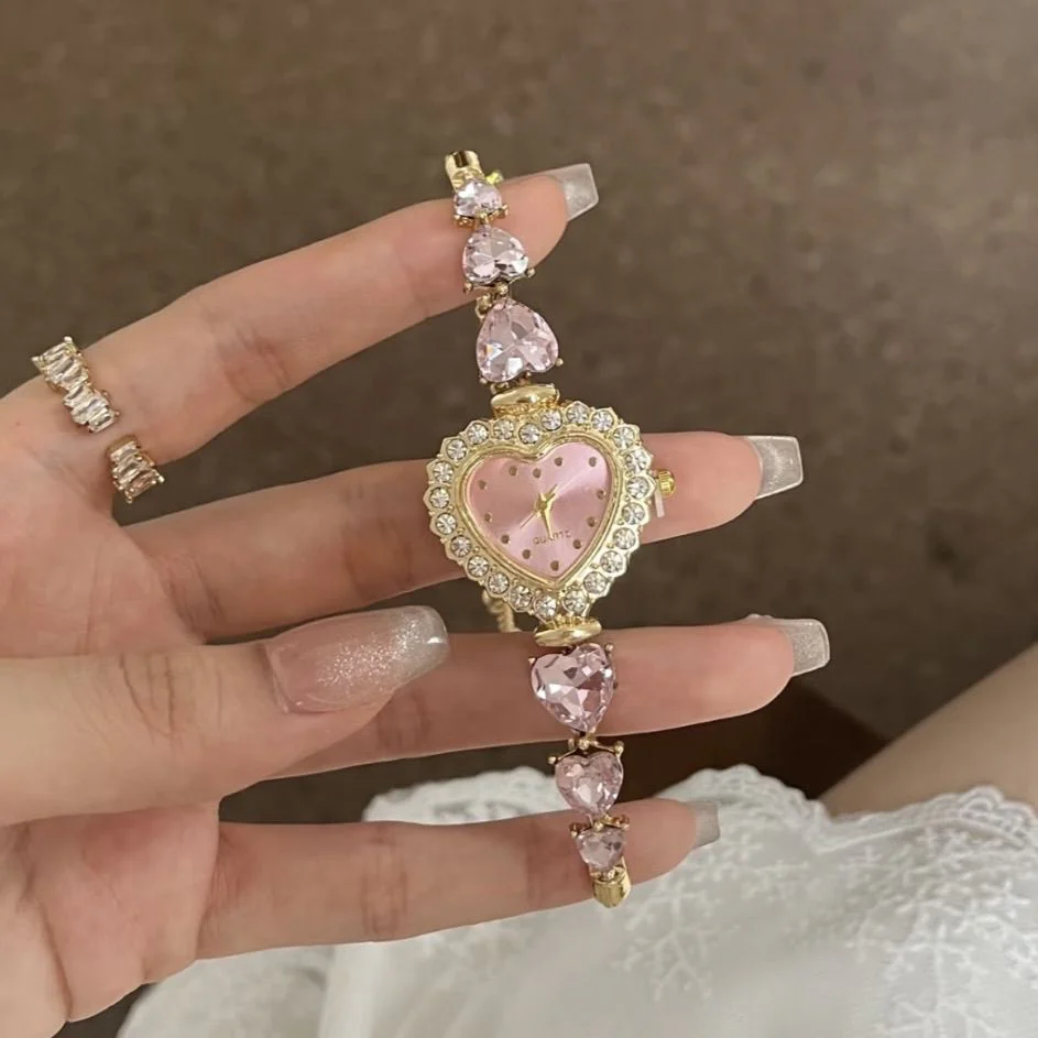 niche pink quartz Watch - Image 3