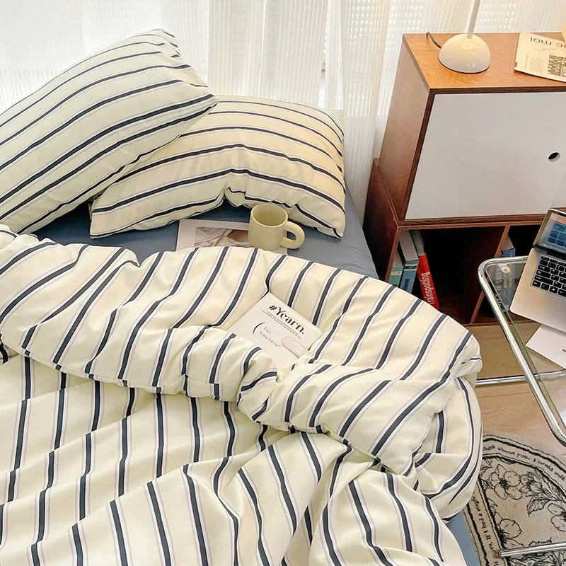 Nordic Stripe Bedding Set - Image 9