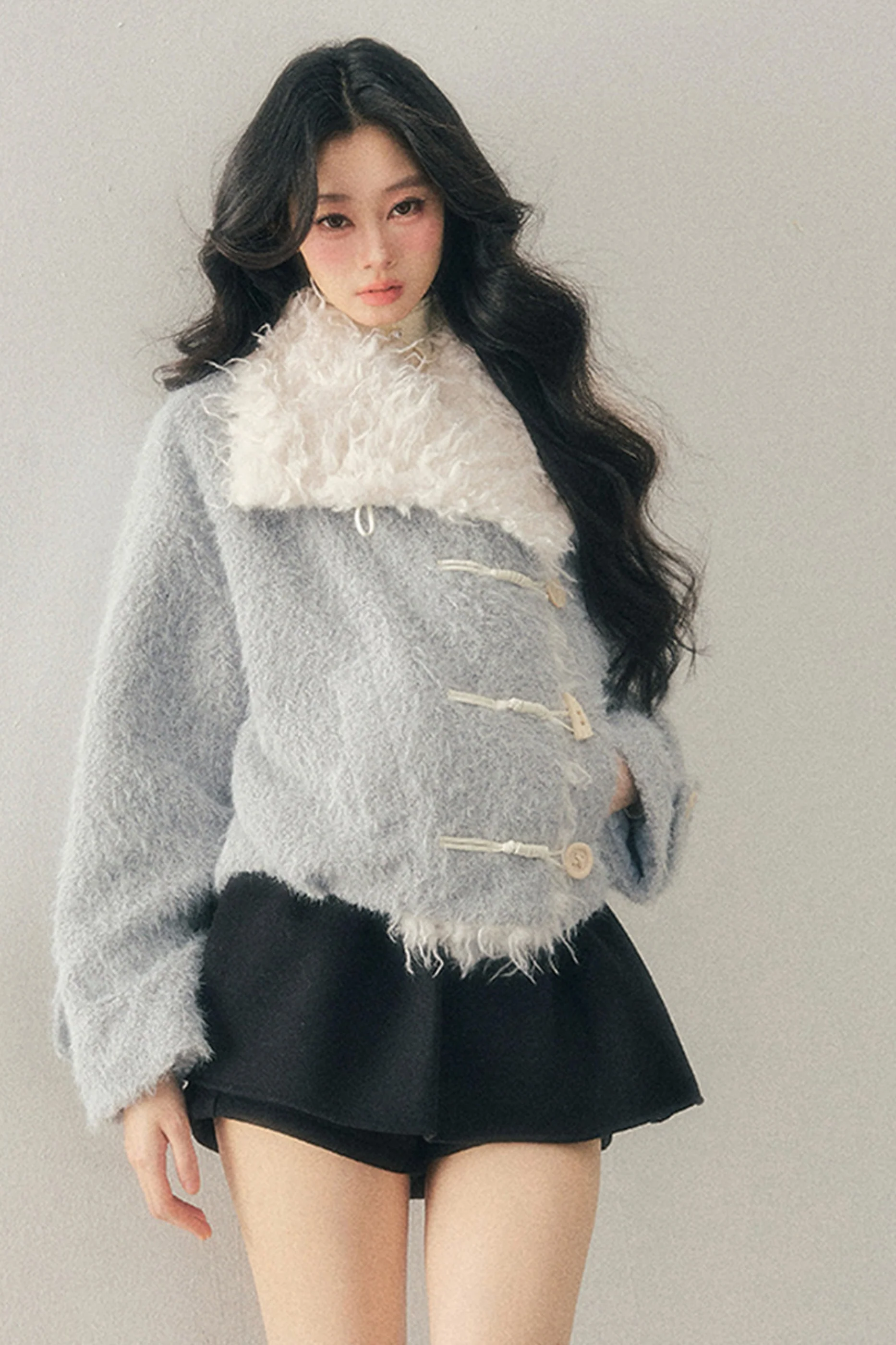 Horn Button Fur Sweet Coat - Image 6