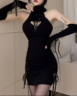 Off-shoulder Strap Knitted Dress - Image 2