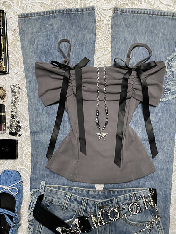 Off-shoulder Straps Vintage T-shirt - Image 6