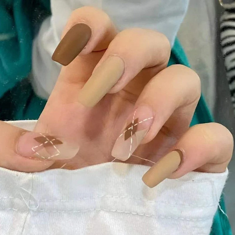 Ombre Gradient Press On Nails - Image 17