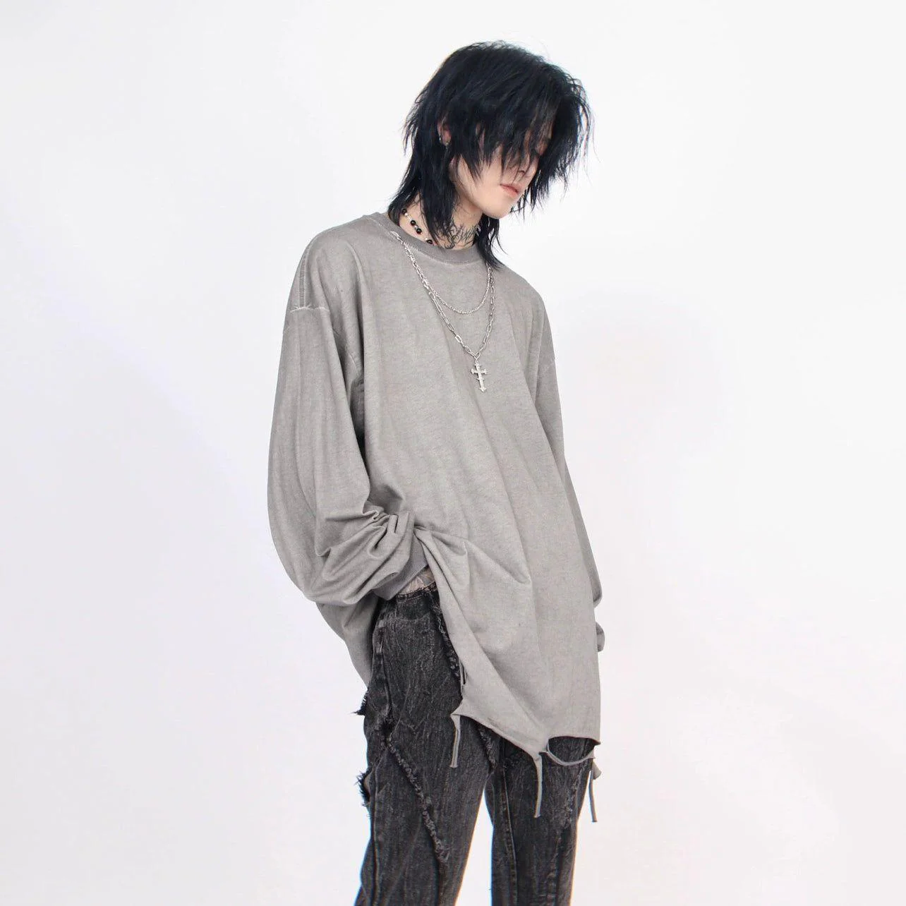 Distressed White Long-Sleeve Tee with Chain Cross Necklace - Image 18