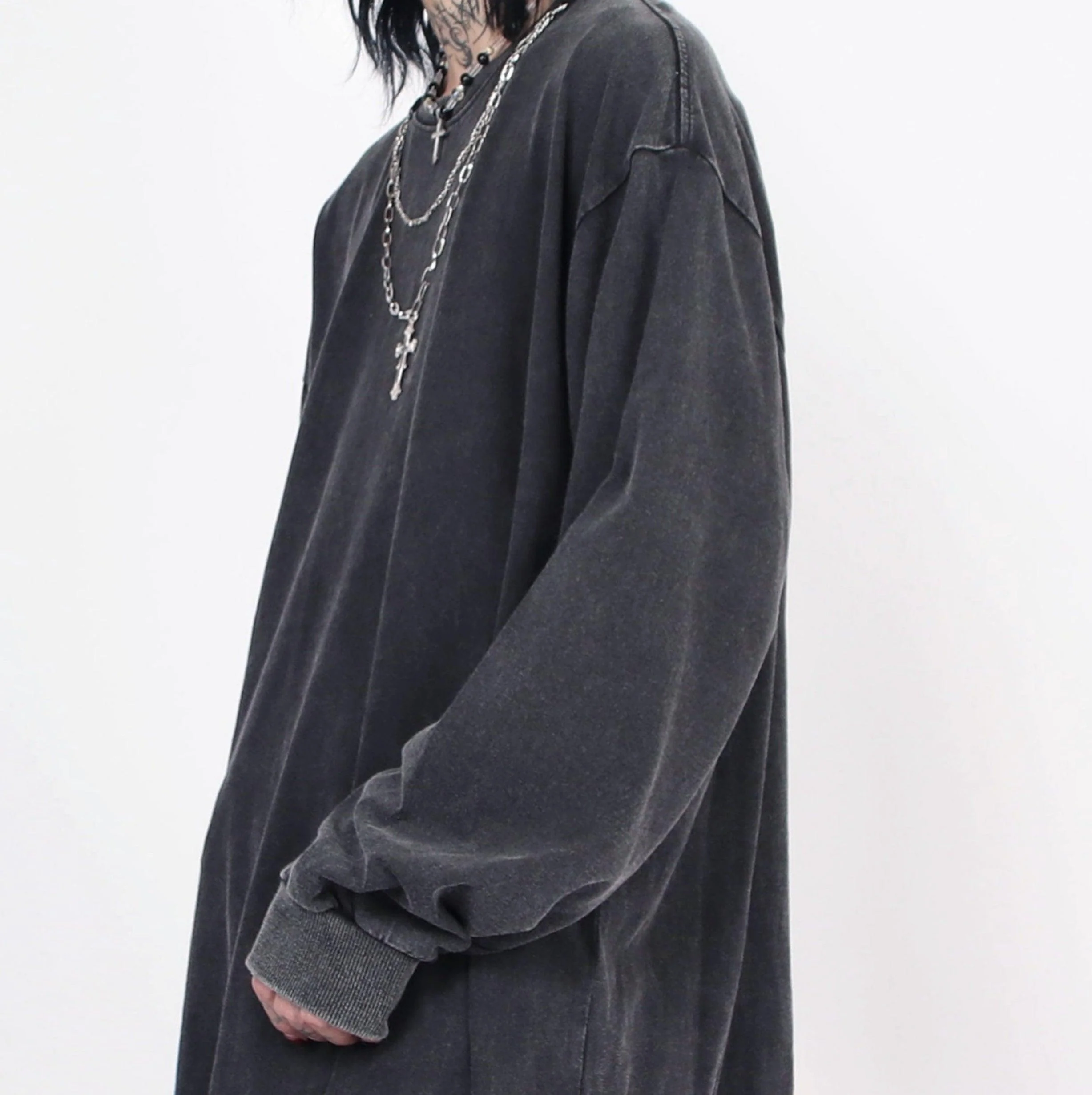 Distressed White Long-Sleeve Tee with Chain Cross Necklace - Image 5