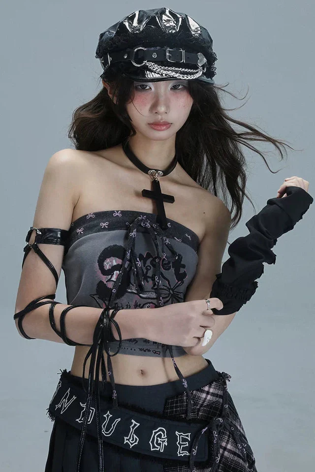 Y2K Patchwork Printed Tube Top - Image 8