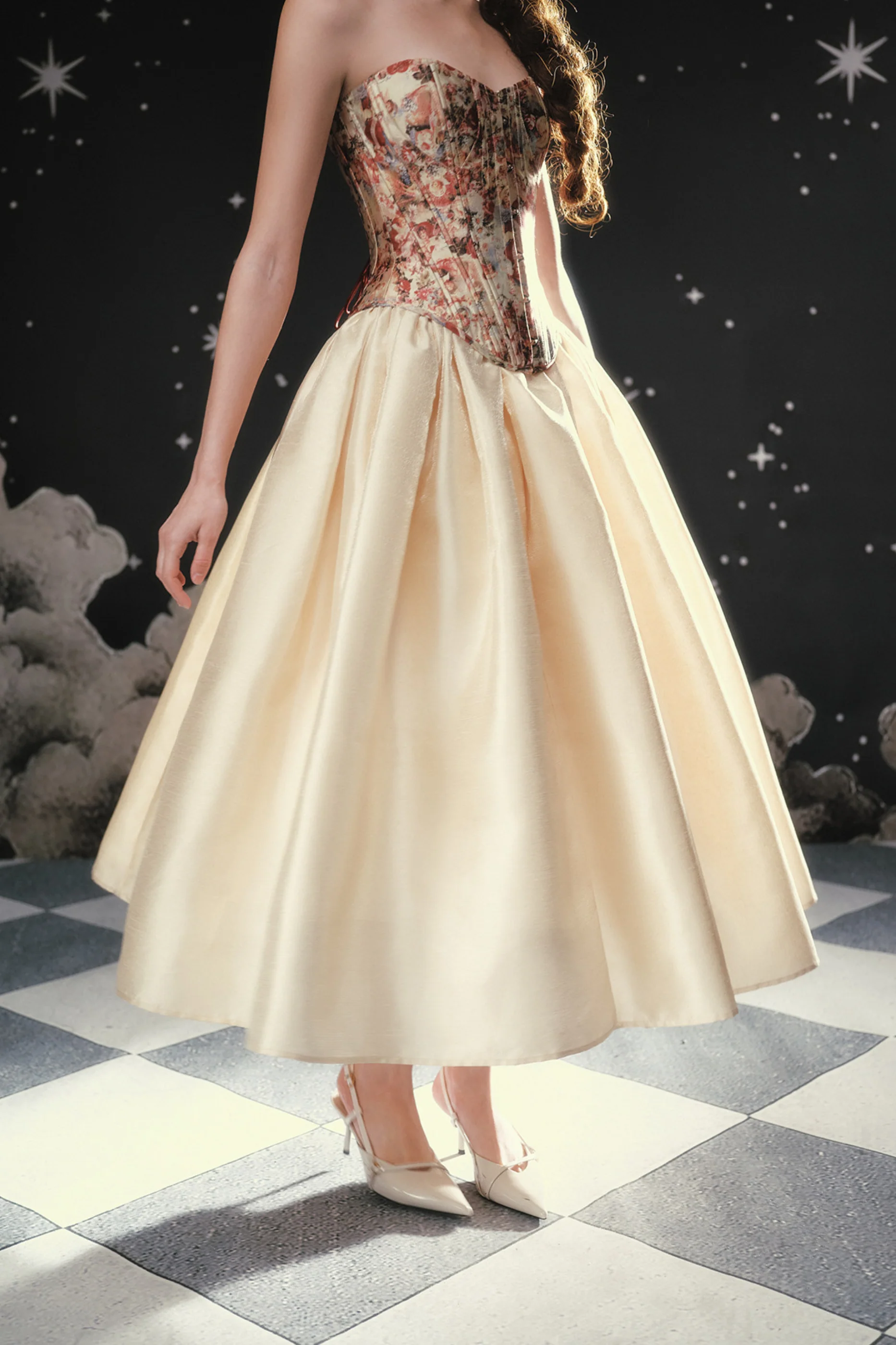 Pearl Essent Satin Puffy Skirt - Image 4