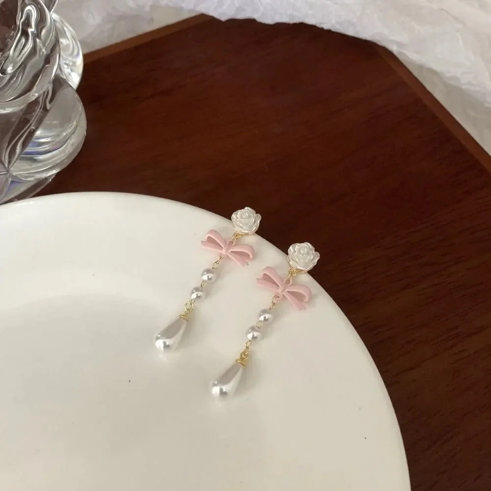 Pearls & Ribbons Earrings - Image 7