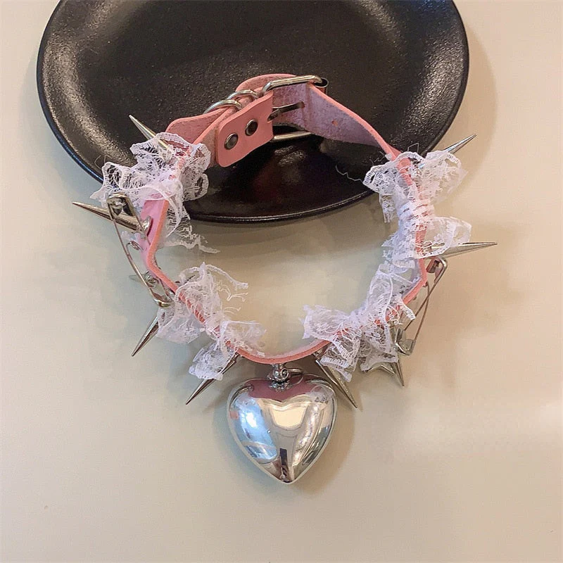 Pierce My Heart Collar - Image 4