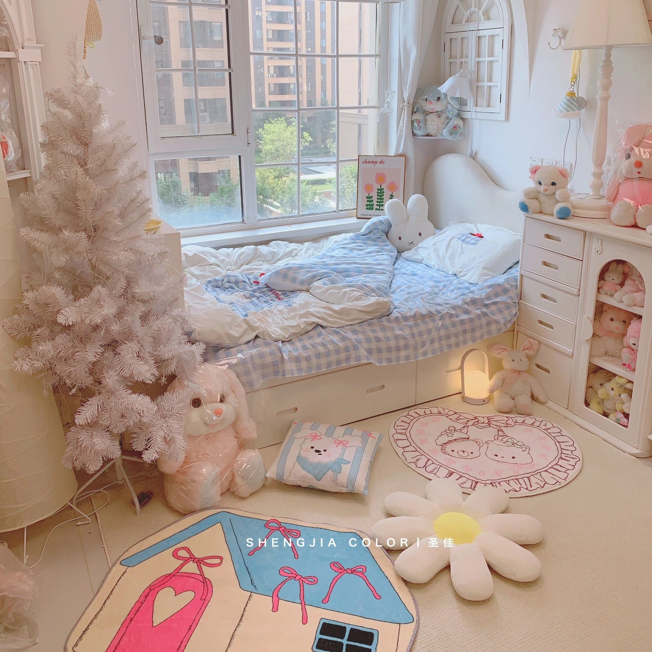 Pink cartoon cute heart-shaped bedside blanket - Image 3